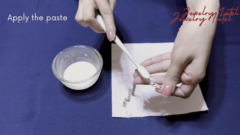 apply cornflour paste to silver