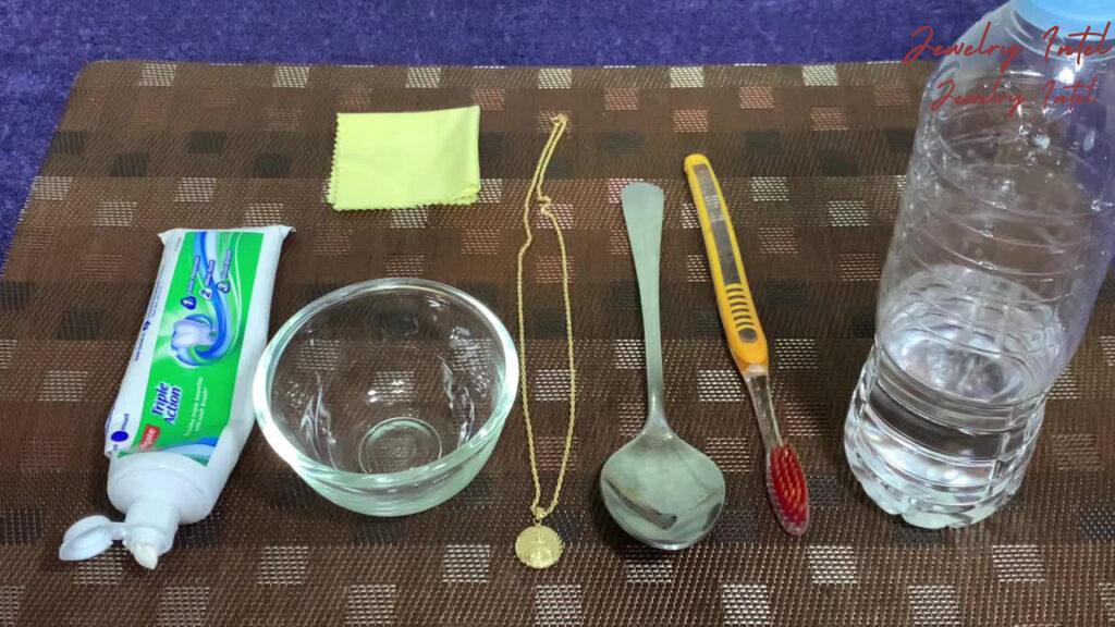 items needed to clean gold using toothpaste
