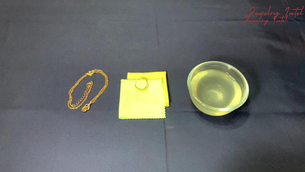 items needed to spot fake gold with vinegar